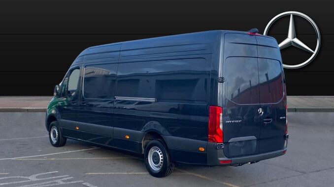 Mercedes-Benz Sprinter 315Cdi L3 Diesel Rwd 3.5t H2 Pro Van 9G-Tronic - Image 5
